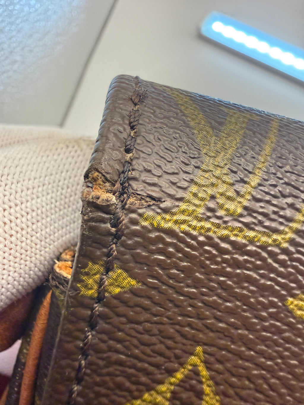 Louis Vuitton Cartouchière MM Monogram Canvas Crossbody Messenger Bag | Authentic Vintage