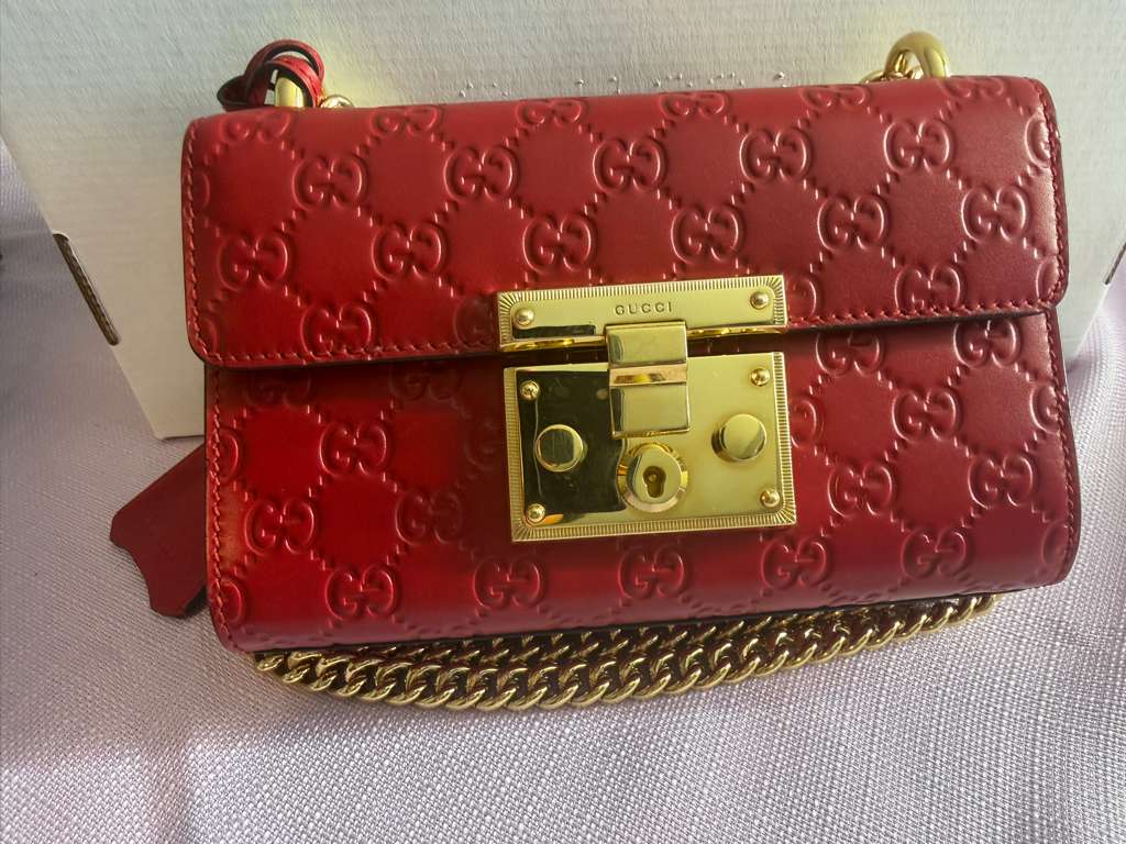 Gucci Padlock Signature GG Embossed Leather Mini Shoulder Bag – Red