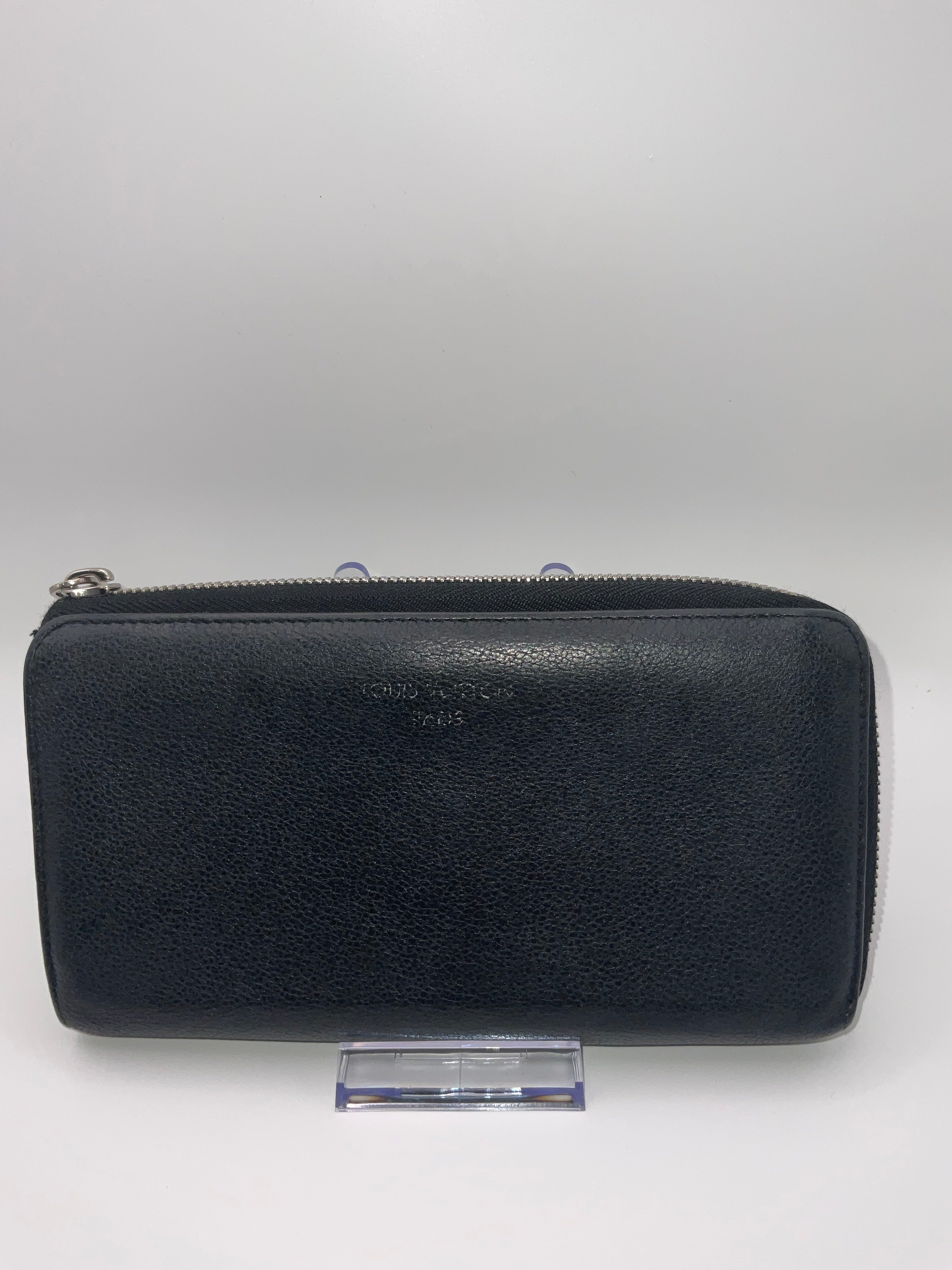 Louis Vuitton Taiga Leather Zippy Wallet Black | Zip Around Long Wallet