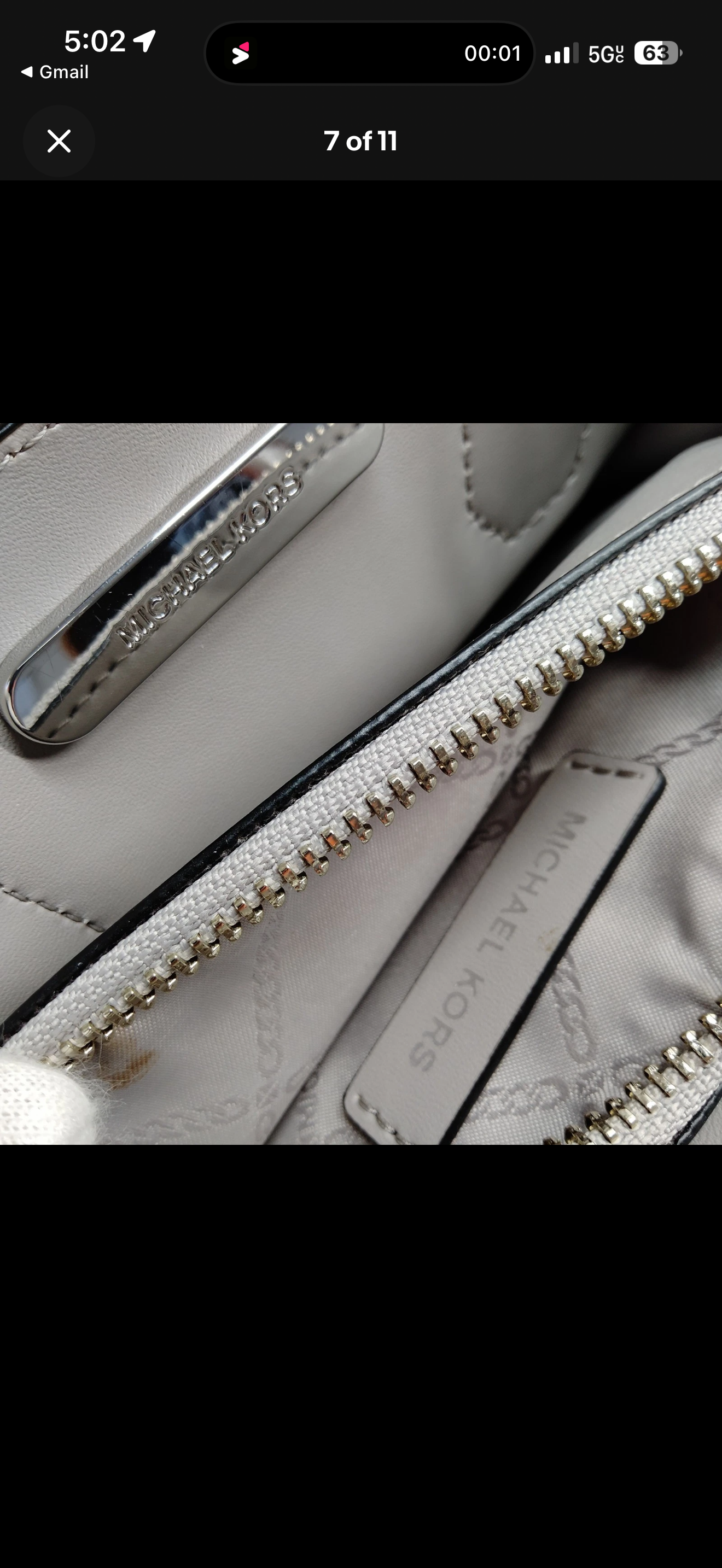 Michael Kors Mercer Medium Messenger Bag – Light Gray Pebbled Leather