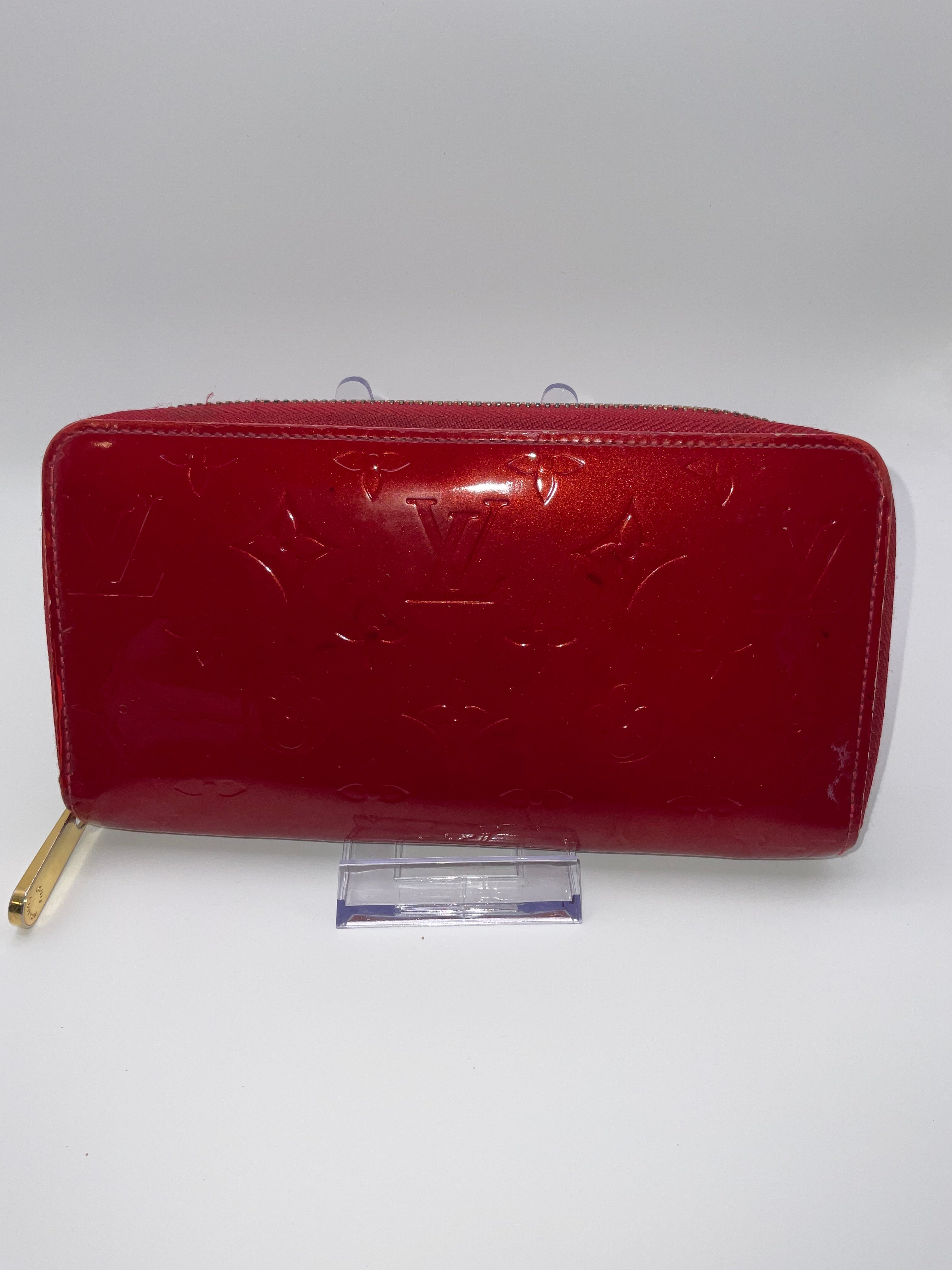 Louis Vuitton Zippy Wallet Monogram Vernis Rouge Red Patent Leather | Authentic
