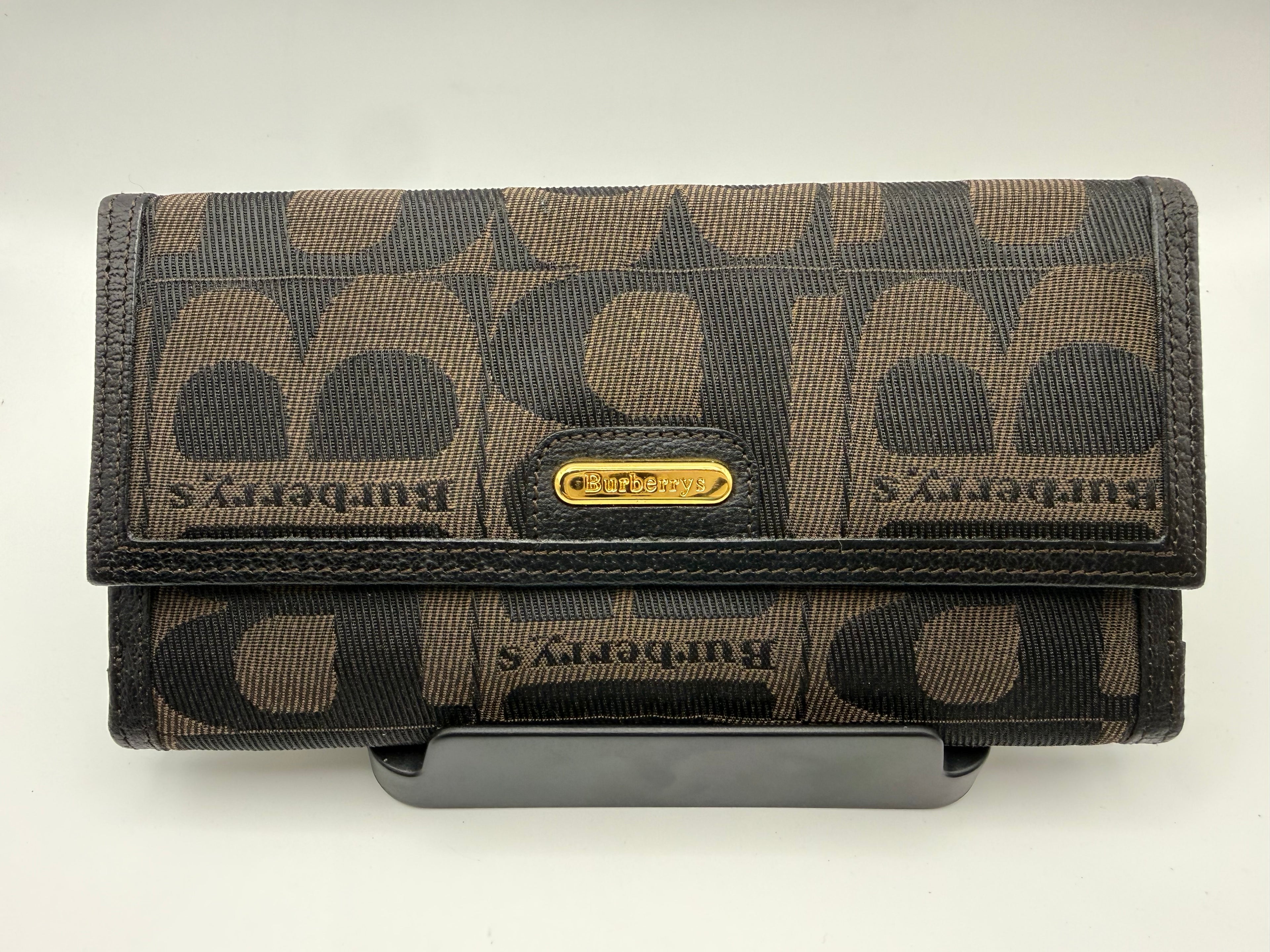 Burberrys of London Vintage Continental Long Wallet – Brown/Black