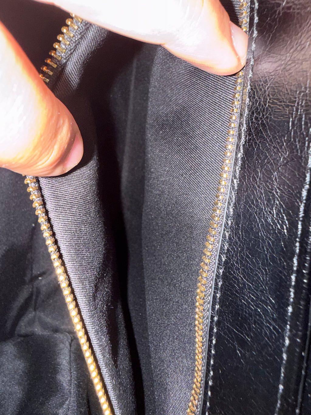 Off-White Jitney Black Leather Shoulder Bag with Gold Arrow Logo