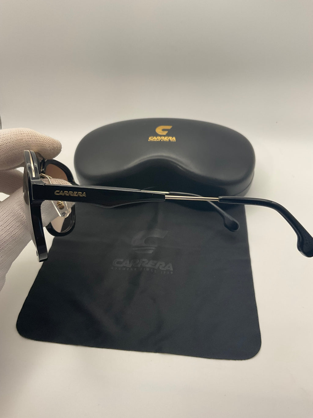 Carrera 133/S 2M2HA Black Square Sunglasses – New with Original Case