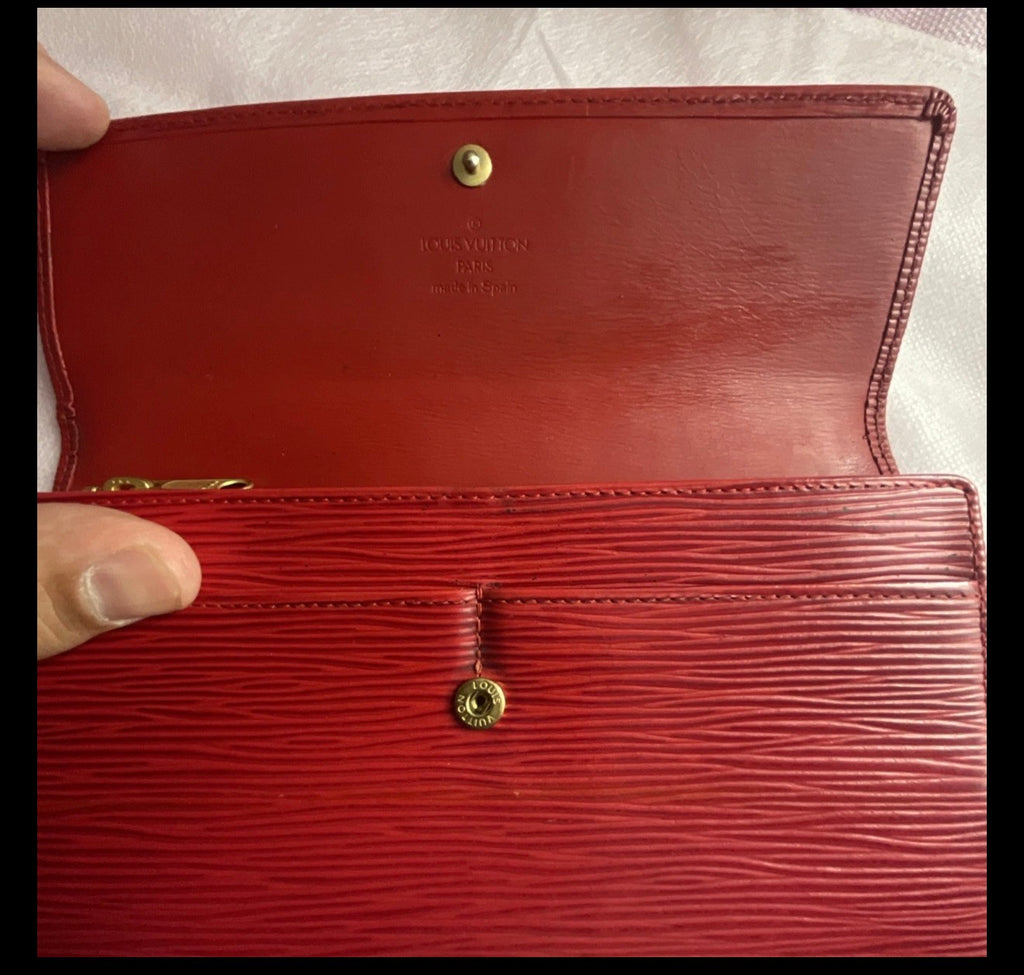 Louis Vuitton Sarah Wallet Red Epi Leather Long Wallet – Made in Spain