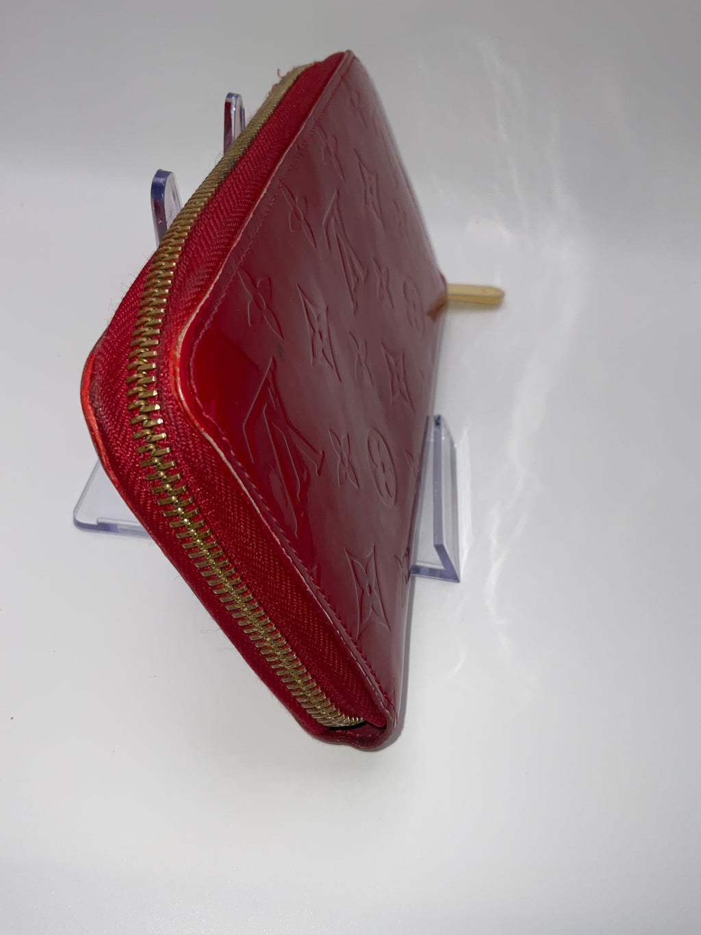 Louis Vuitton Zippy Wallet Monogram Vernis Rouge Red Patent Leather | Authentic