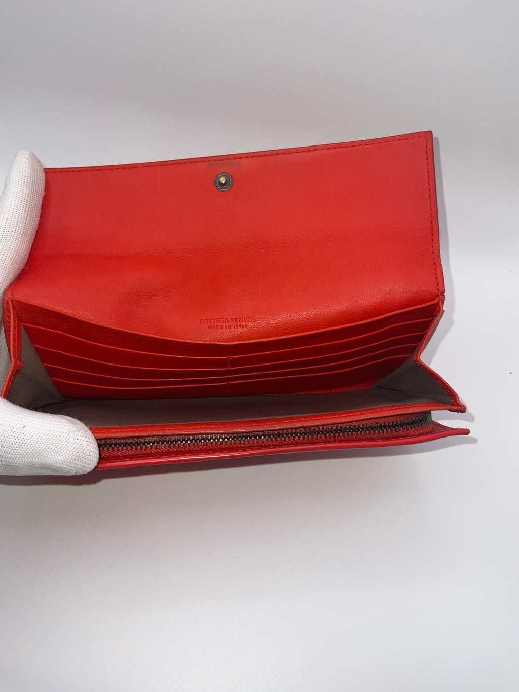 Bottega Veneta Intrecciato Red Leather Continental Wallet – Authentic
