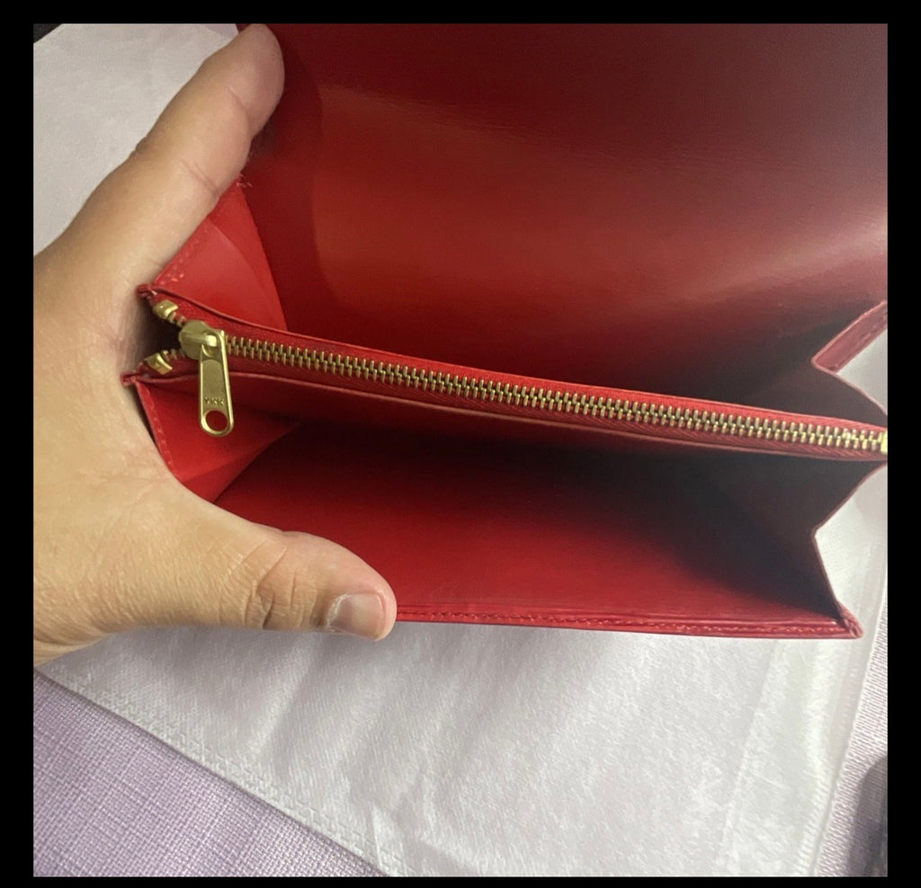 Louis Vuitton Sarah Wallet Red Epi Leather Long Wallet – Made in Spain