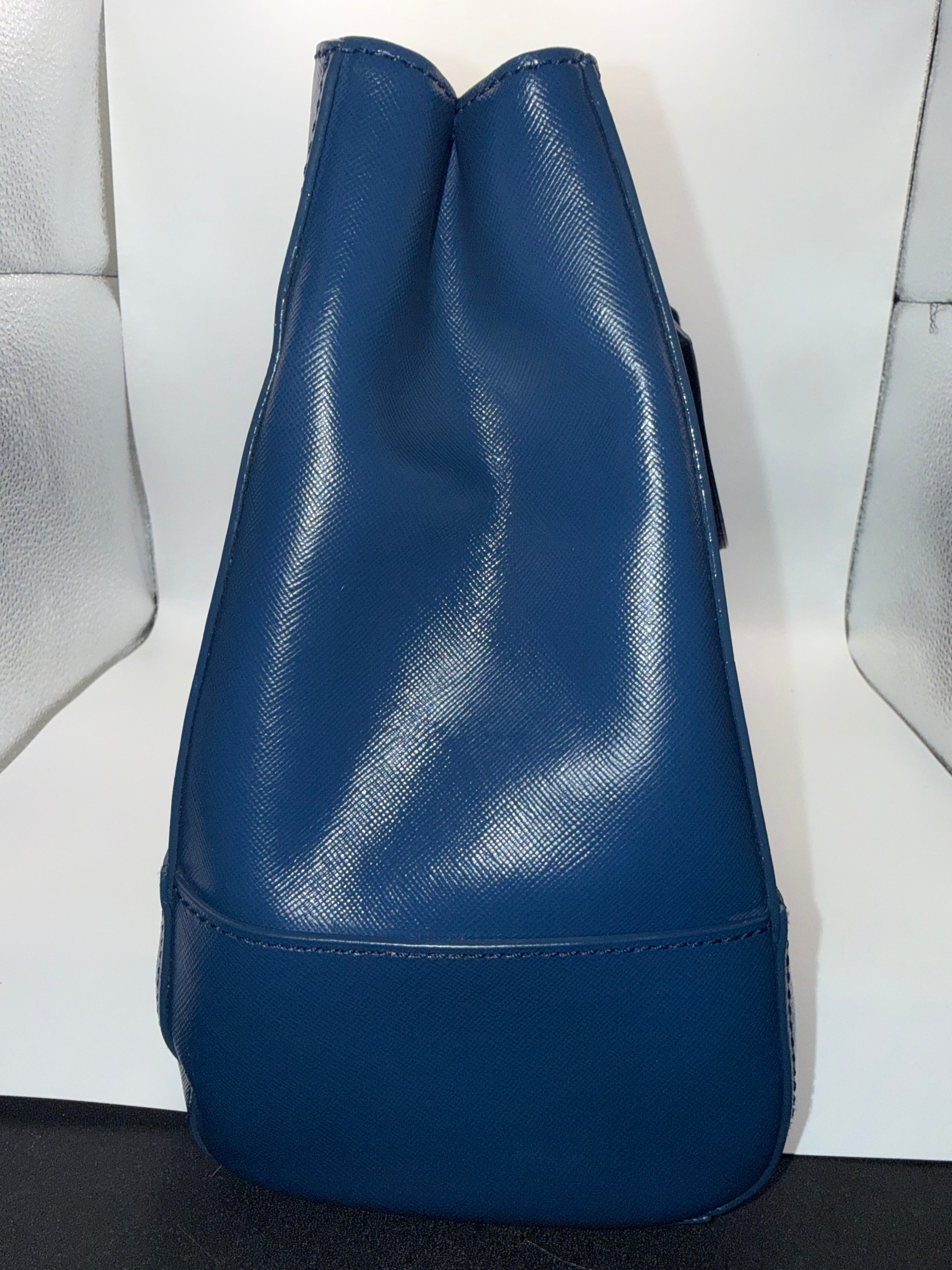 Tory Burch Robinson Double-Zip Tote | Navy Blue Saffiano Leather | Medium