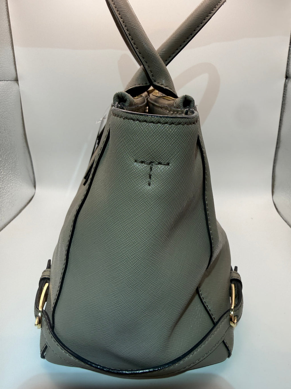 Tory Burch Bolso Satchel de Piel Saffiano Taupe
