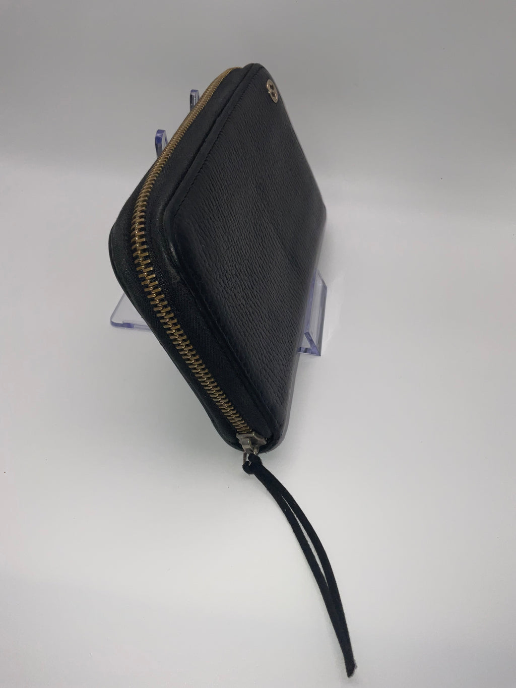 Gucci Black Pebbled Leather Zip Around Wallet GG Logo