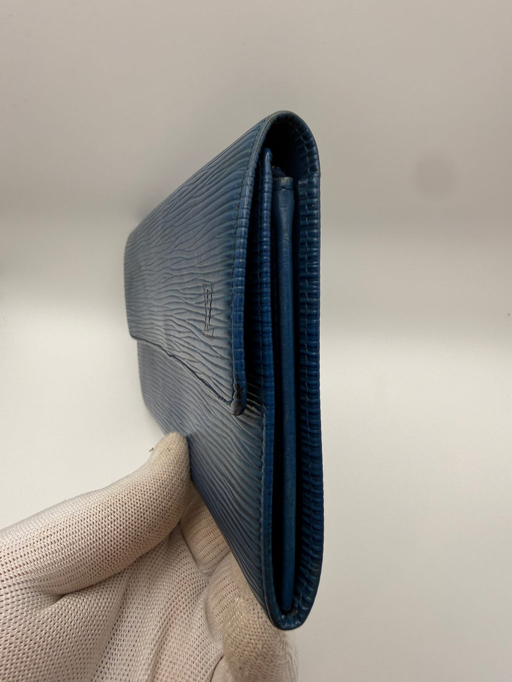 Louis Vuitton Sarah Wallet Toledo Blue Epi Leather Long Wallet – Made in France