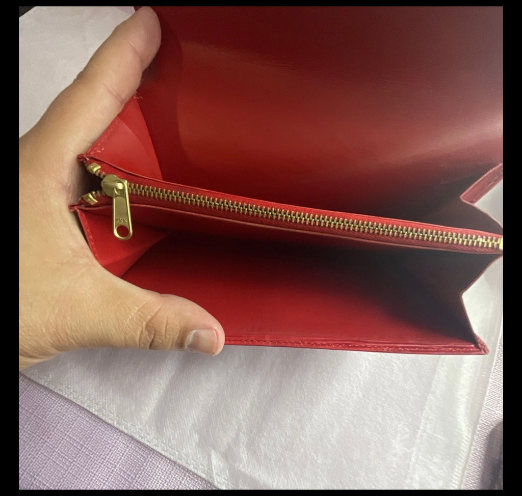 Louis Vuitton Sarah Wallet Red Epi Leather Long Wallet – Made in Spain