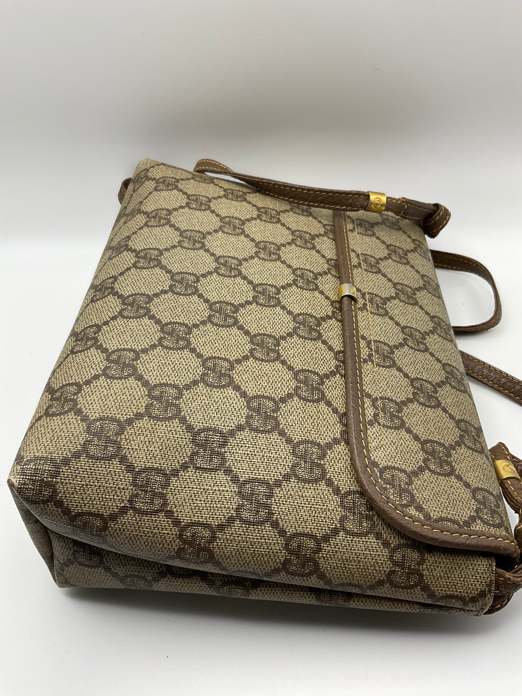 Gucci Vintage GG Supreme Monogram Crossbody Bag COA