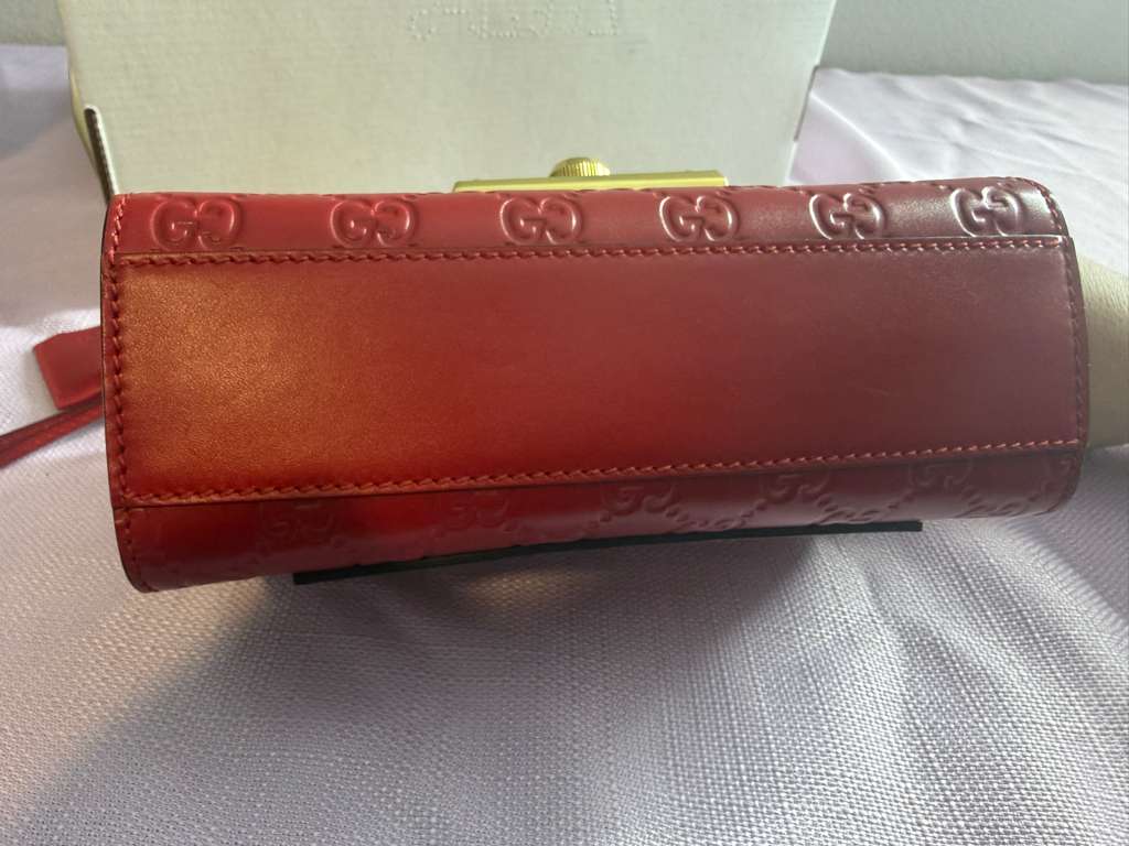 Gucci Padlock Signature GG Embossed Leather Mini Shoulder Bag – Red