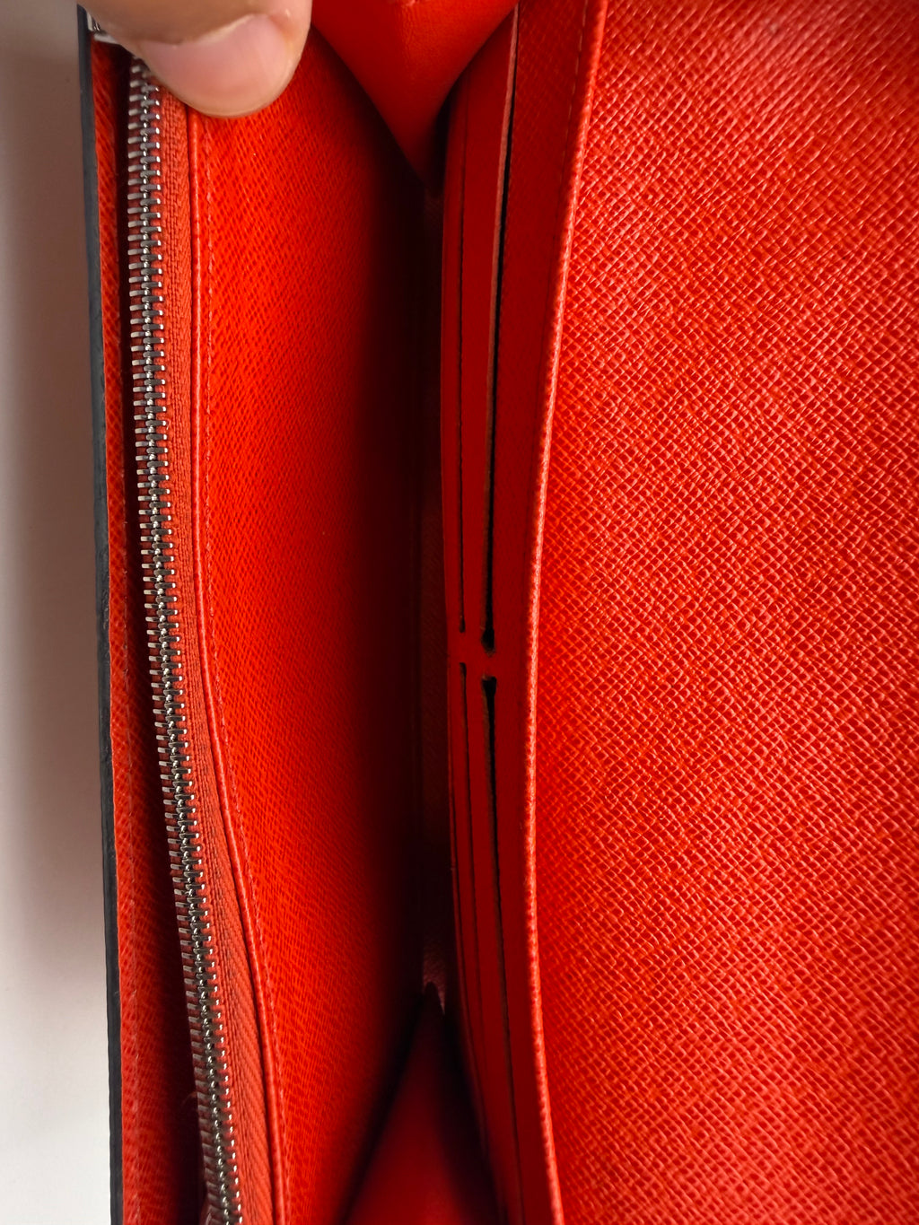 Louis Vuitton Twist Wallet Red Epi Leather Silver-Tone LV Logo