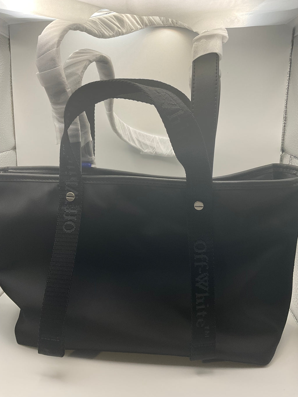Off-White™ Black Arrow Logo Tote Bag – New With Tags & Dust Bag