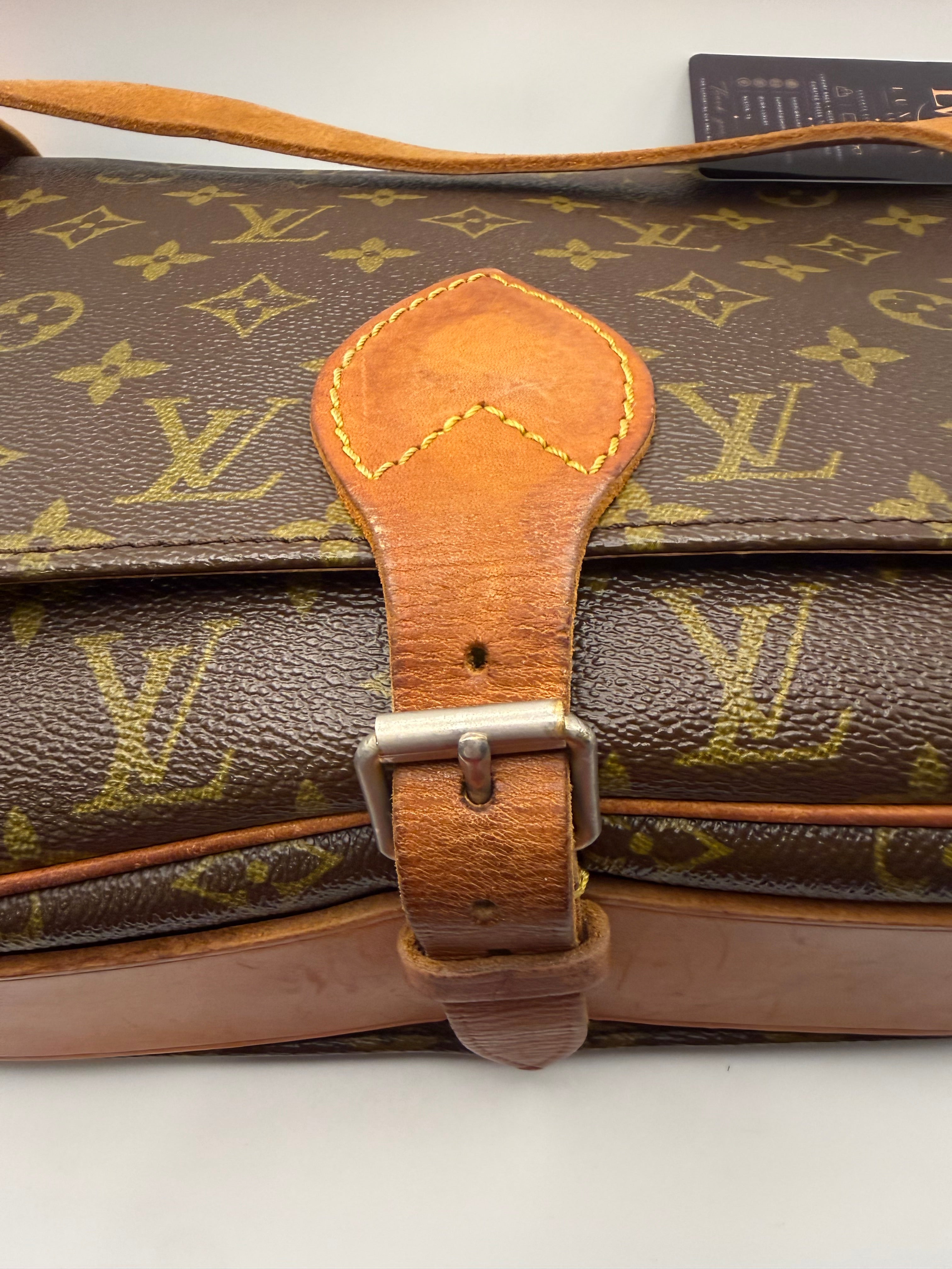 Louis Vuitton Cartouchière MM Monogram Canvas Crossbody Messenger Bag | Authentic Vintage
