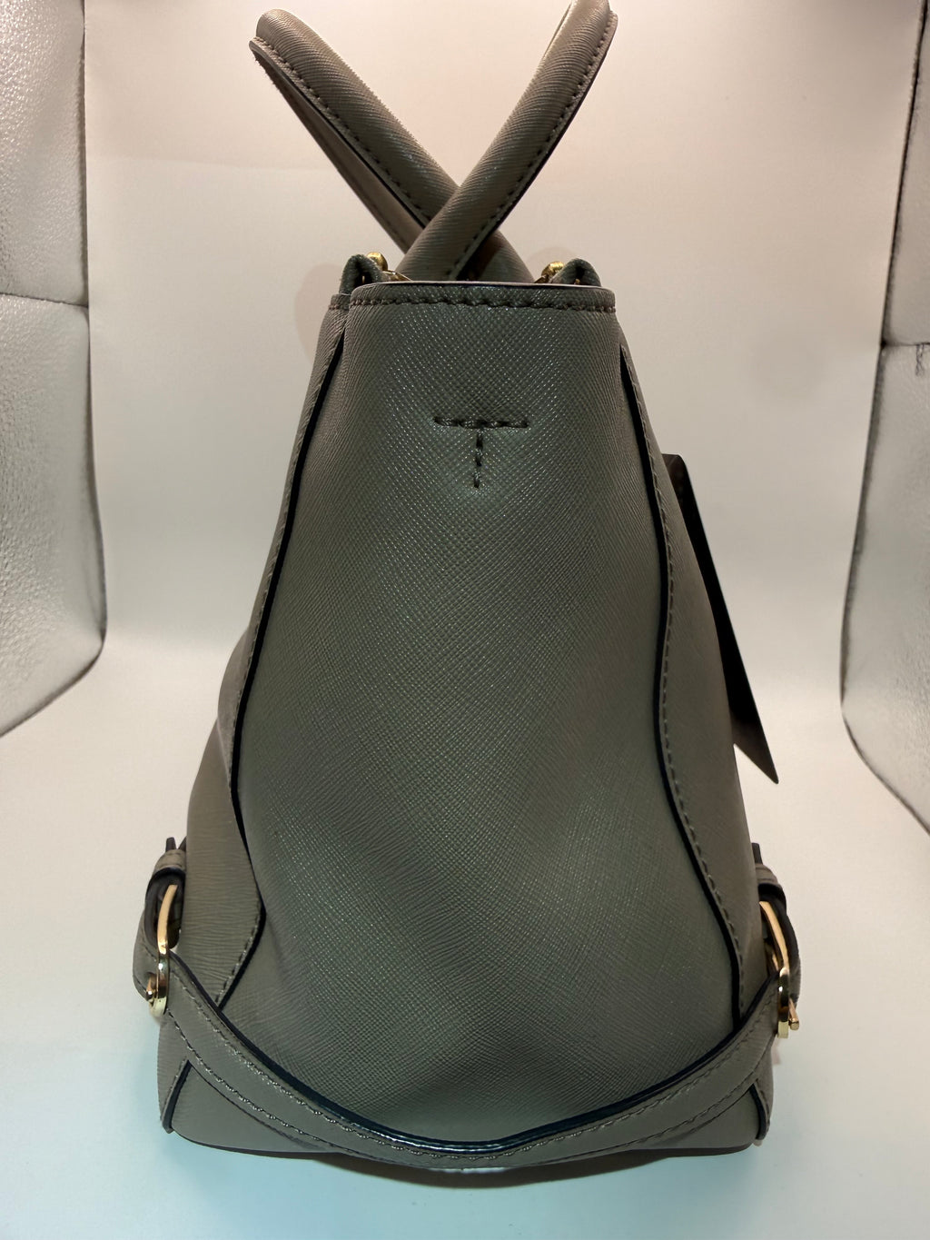 Tory Burch Bolso Satchel de Piel Saffiano Taupe