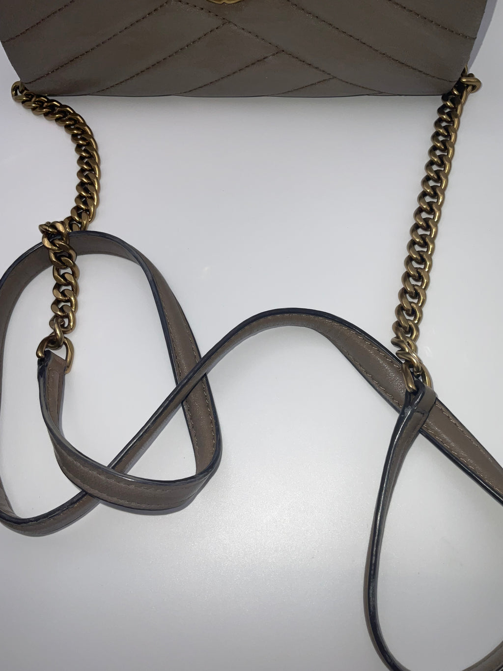 Tory Burch Kira Chevron Leather Wallet On Chain Crossbody Taupe Antique Brass