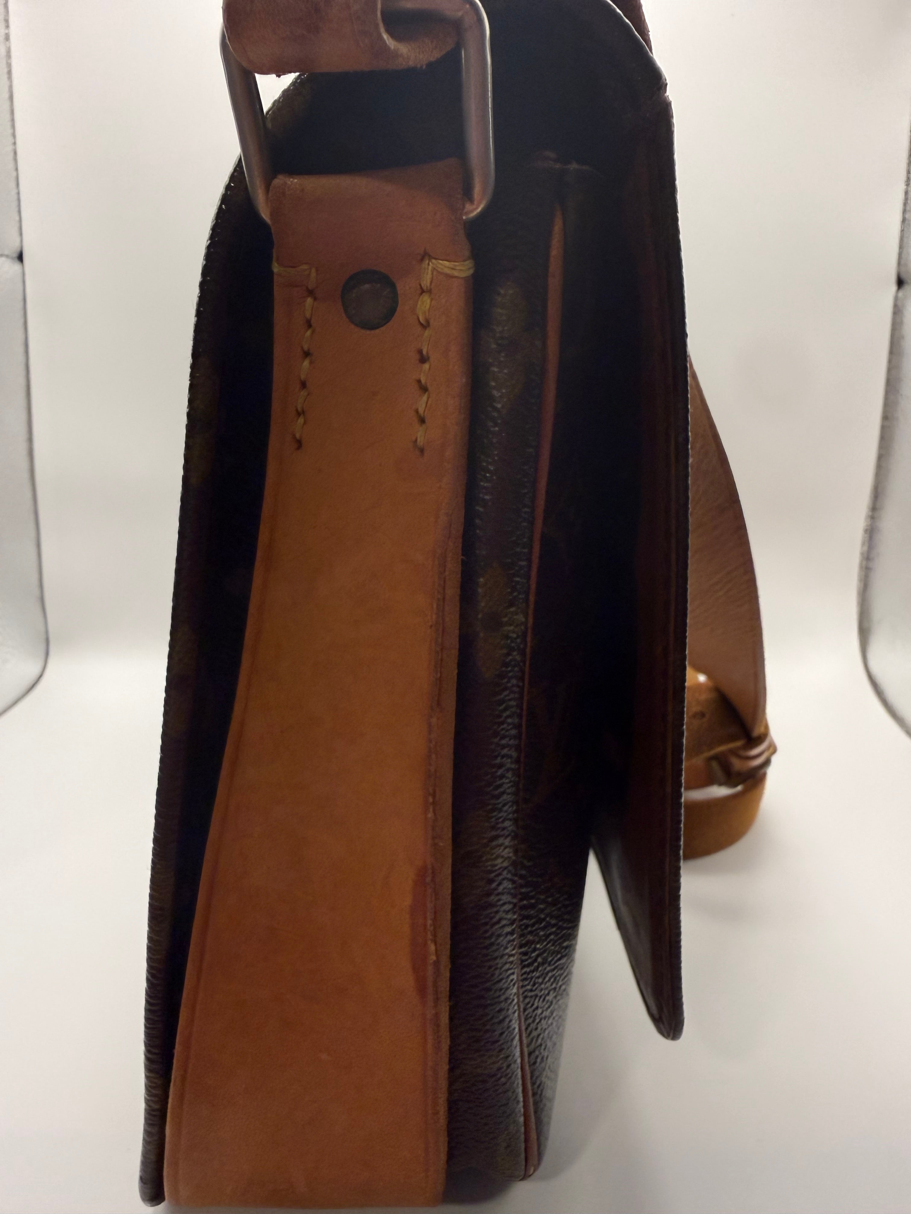 Louis Vuitton Cartouchière MM Monogram Canvas Crossbody Messenger Bag | Authentic Vintage