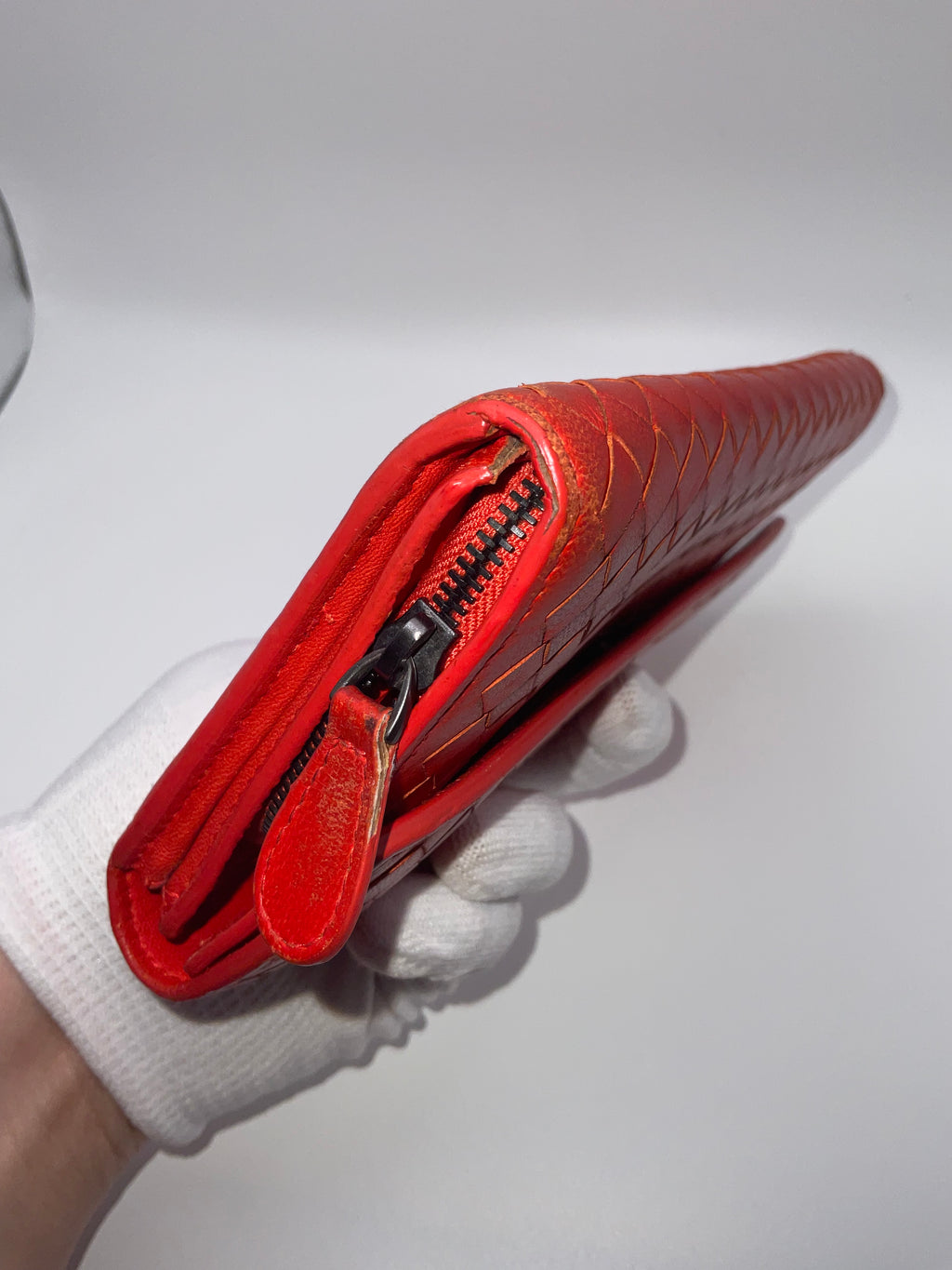 Bottega Veneta Intrecciato Red Leather Continental Wallet – Authentic