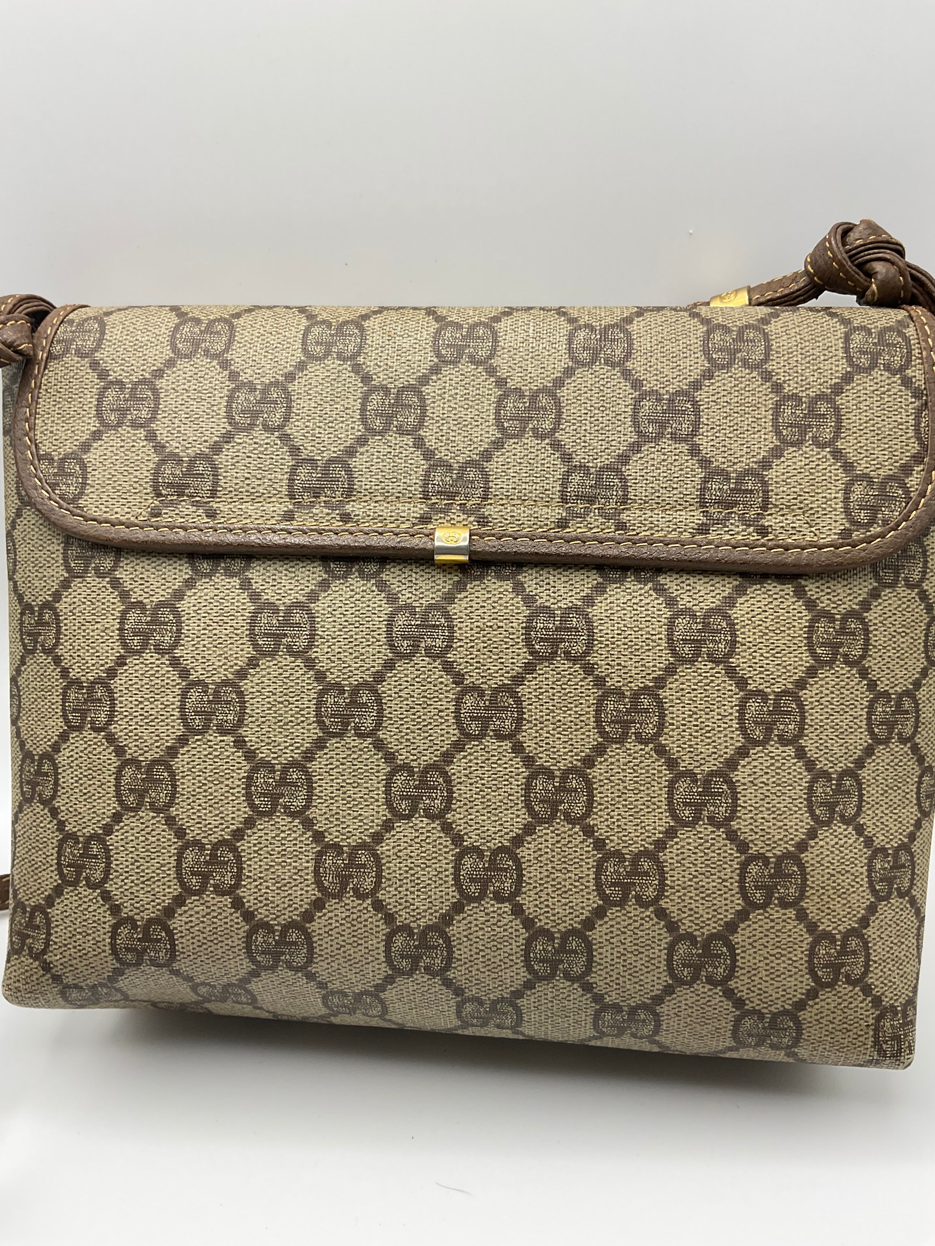 Gucci Vintage GG Supreme Monogram Crossbody Bag COA