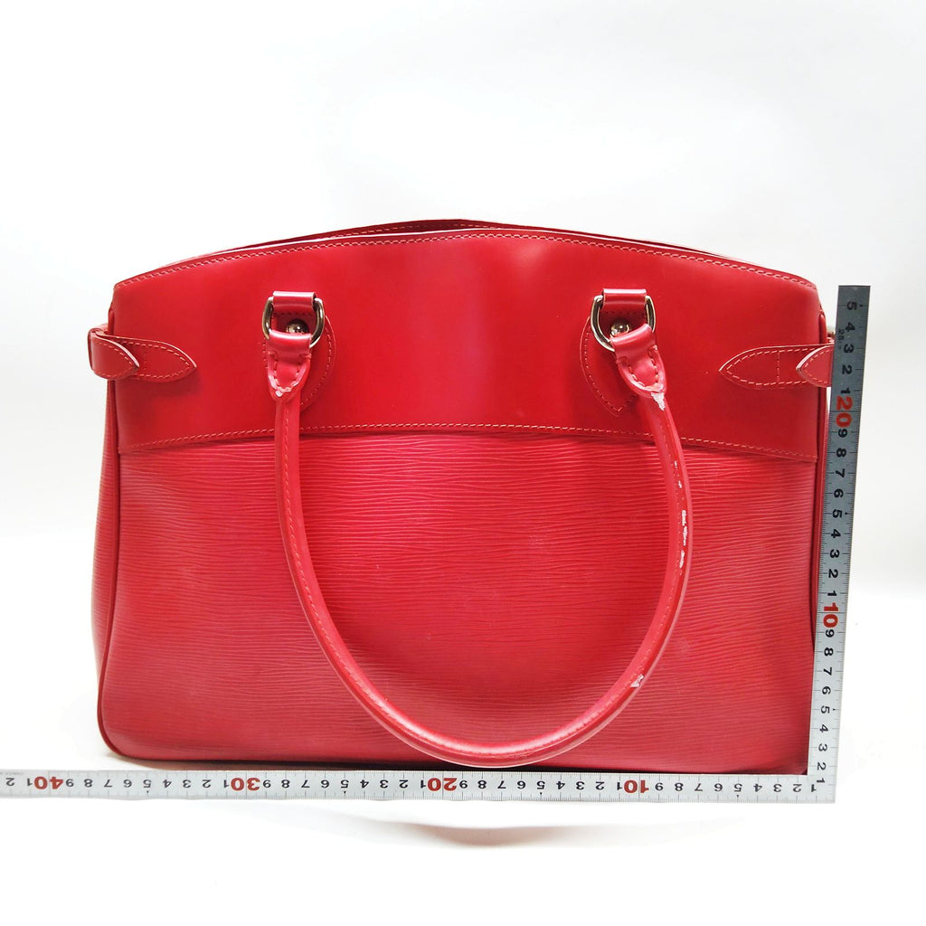 Louis Vuitton Passy GM Red Epi Leather Tote Bag