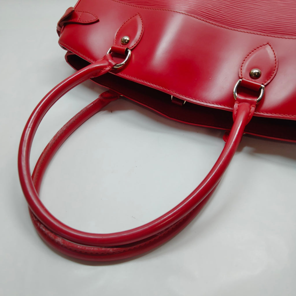 Louis Vuitton Passy GM Red Epi Leather Tote Bag