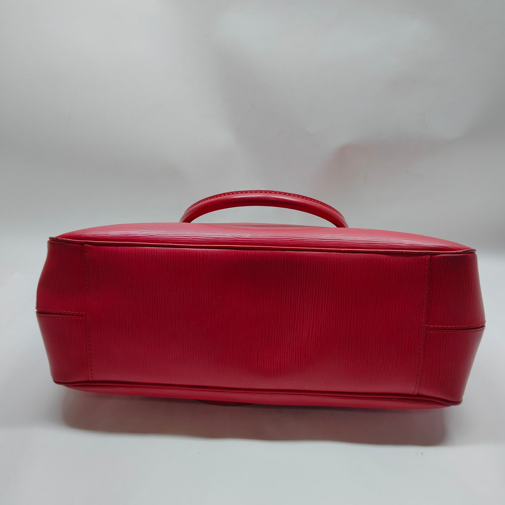 Louis Vuitton Passy GM Red Epi Leather Tote Bag